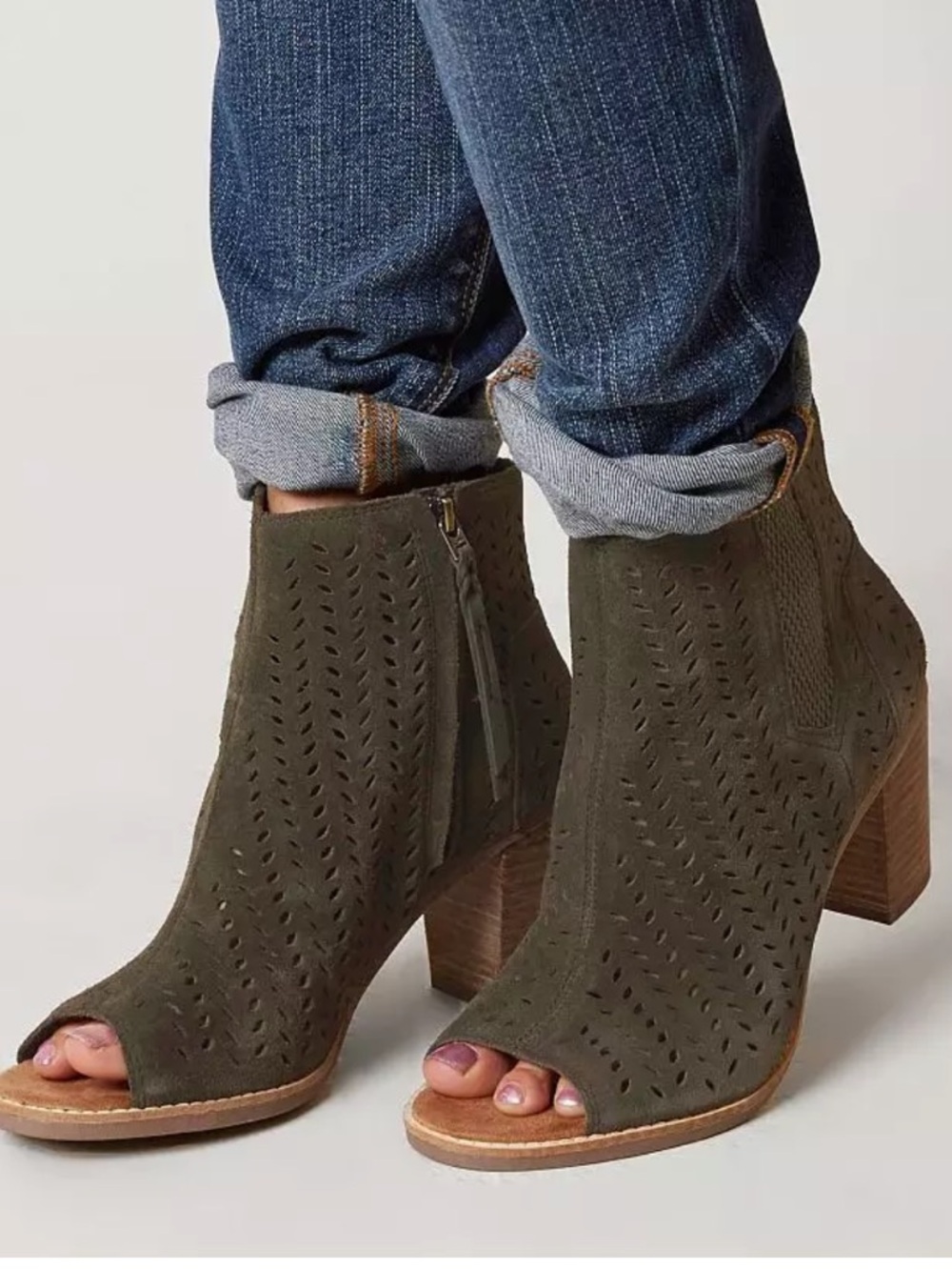 NWT - TOMS ‘Majorca’ Peep Toe Perf Suede Leather Bootie - Picture 1 of 11